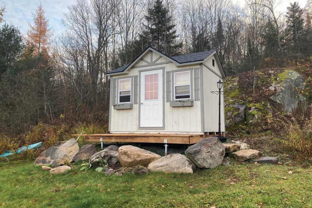 cabanon Pieux vistech.Levis